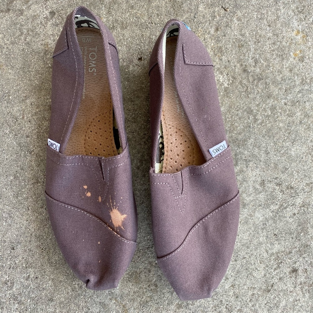 (482) Toms - Picture 2 of 7